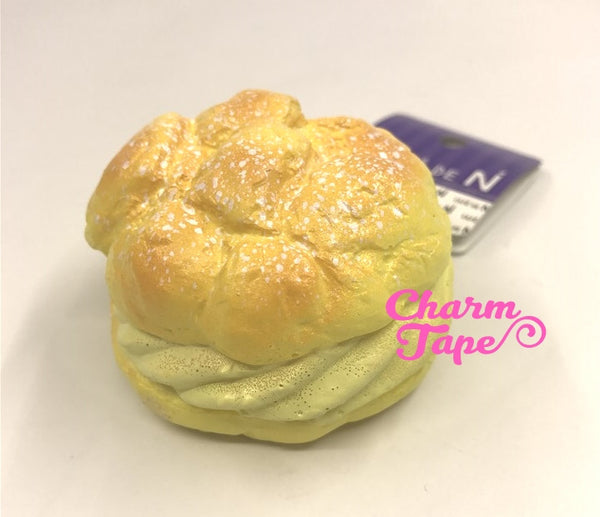 Cafe de N Puff Cream squishy cellphone charm